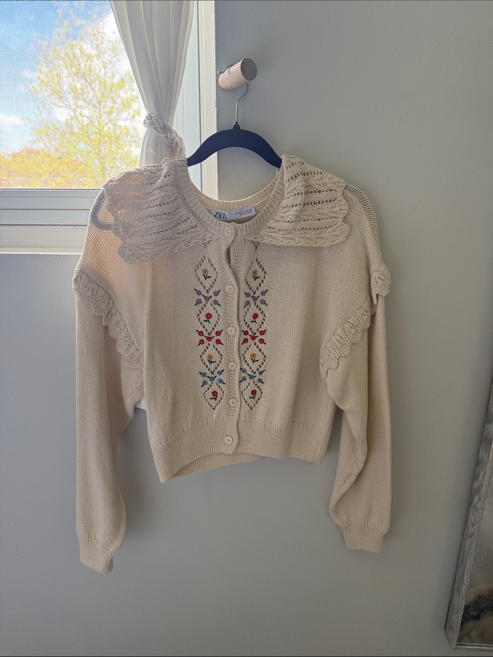 Zara Cream Knit Cardigan with Floral Embroidery